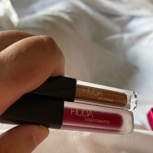 Liquid lipstick